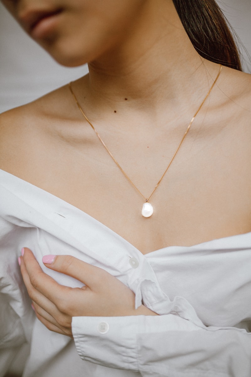 Tanzanite Pendant Necklace — 2ct